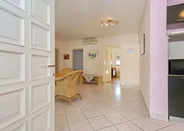 Apartment Neyla *